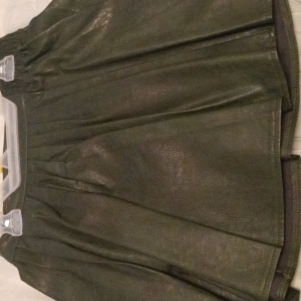 Pleated leather skirt